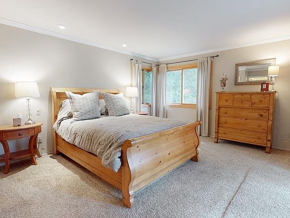 5th image of 17275 Ladino Ave
