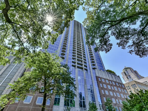 210 Church St #2412, Charlotte, NC 28202