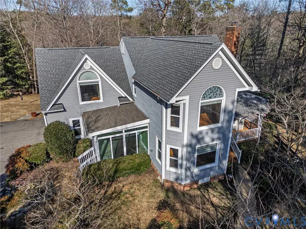 14406 Fox Knoll Dr, South Chesterfield, VA 23834