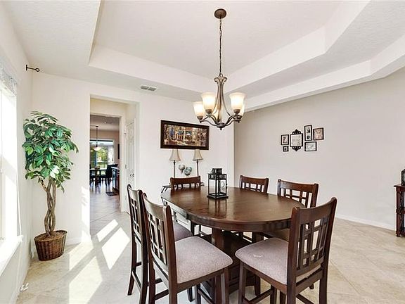 3rd image of 516 Egret Place Dr