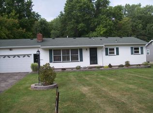 516 Mill Rd, Rochester, NY 14626