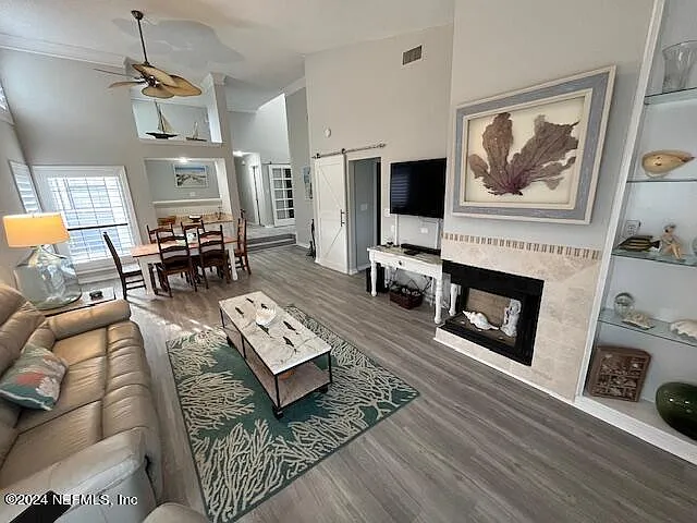 113 Willow Pond Ln — Photo 2