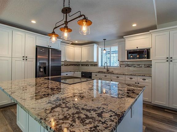 3rd image of 5018 W Pinto Rd