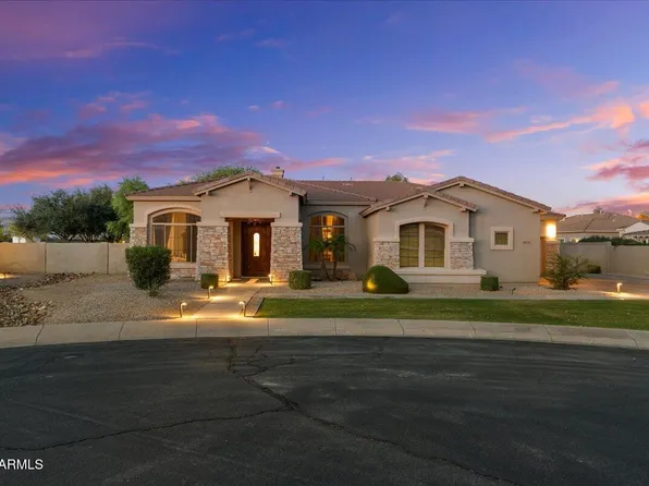 6427 S MAGIC Court, Gilbert, AZ 85298