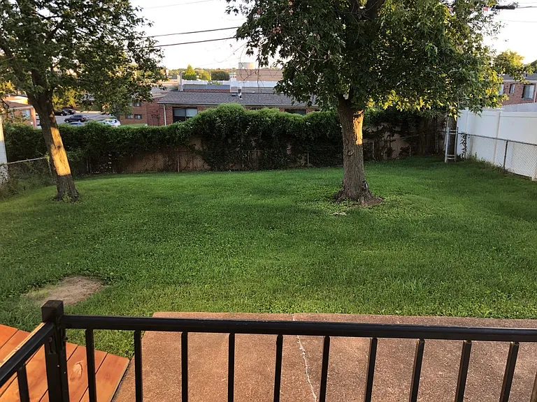 9708 Ridge Ave — Photo 13