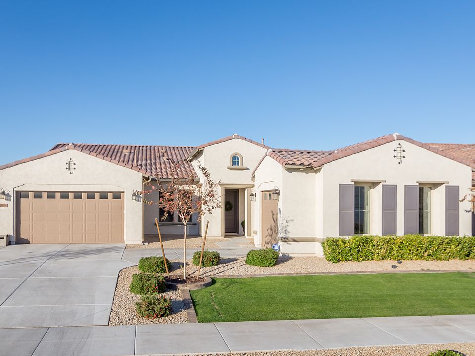 1st image of 19916 E Apricot Ln