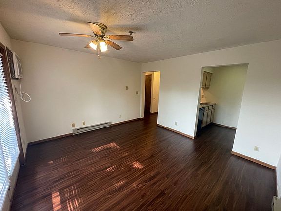 5th image of 420 S Chauncey Ave #19