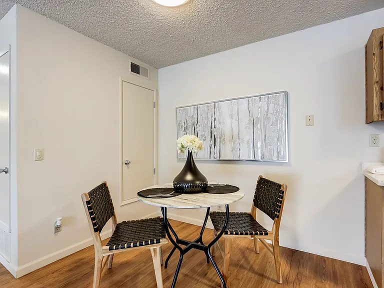 Country Brook Rental Condos — Photo 22