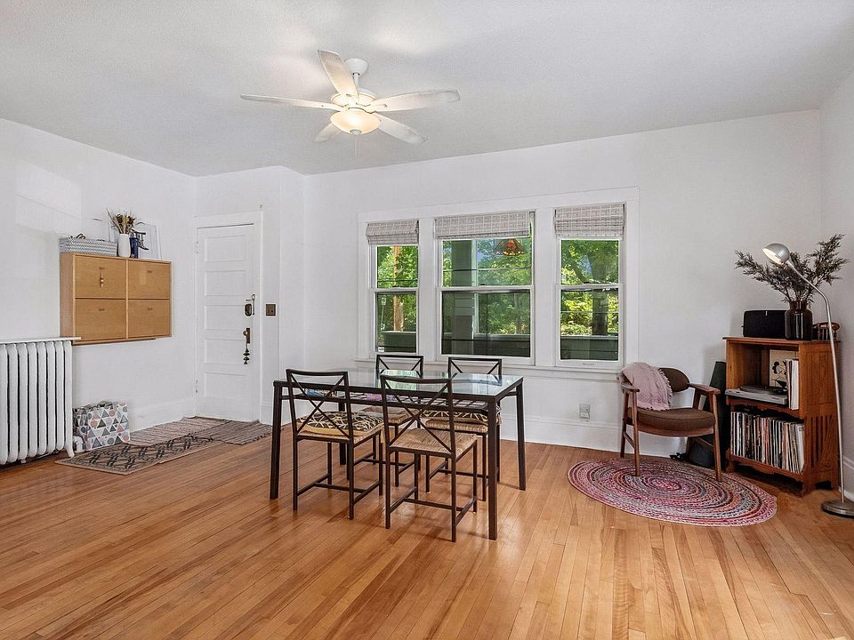 1st image of 50 Arthur Ave SE