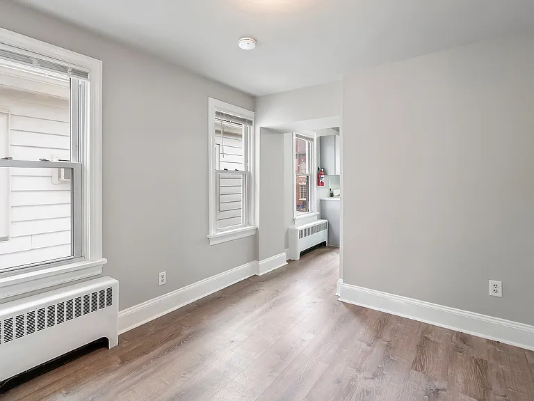 243 Conover St #2 — Photo 7