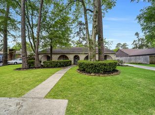 15607 Artoys Dr, Tomball, TX 77377