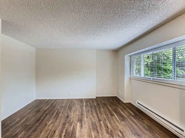4795 SW Larch Dr — Photo 22