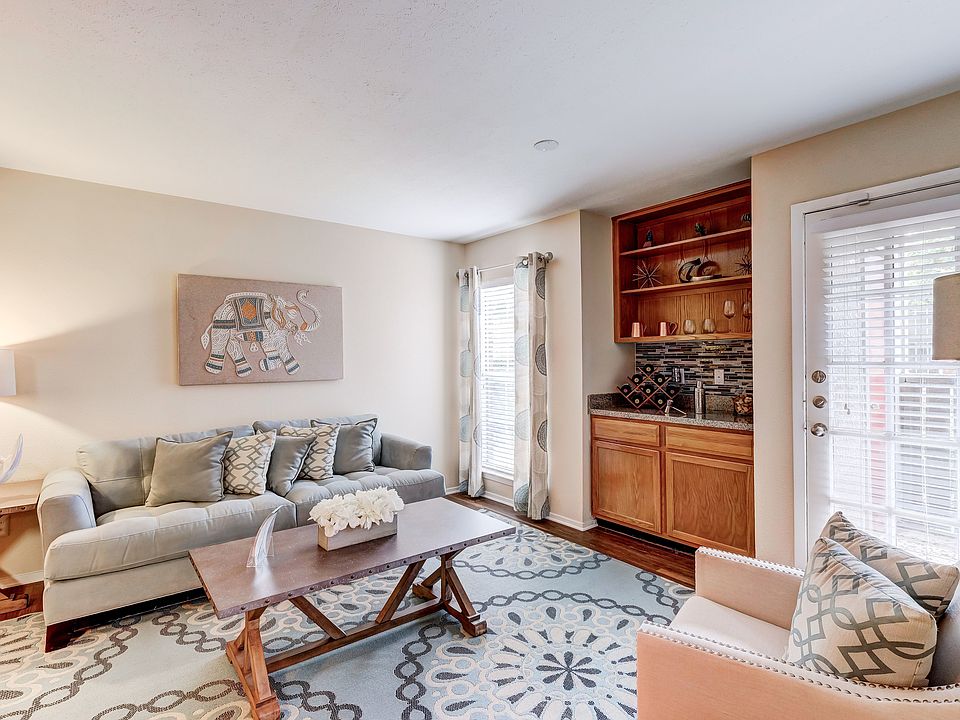 Luxury Apartments Home in Dallas, TX