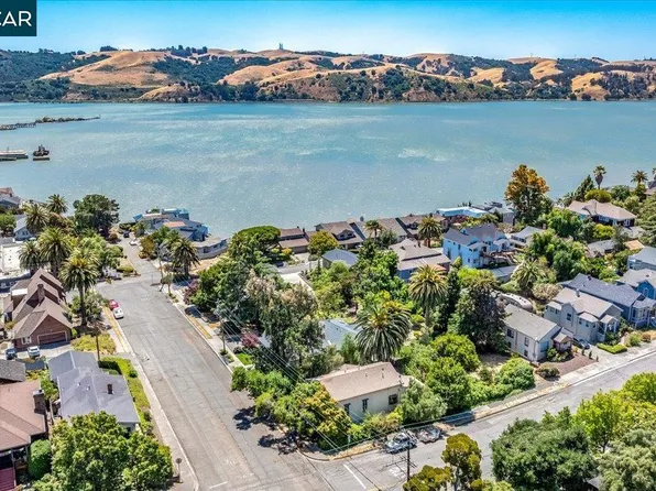 735 W 2nd St, Benicia, CA 94510