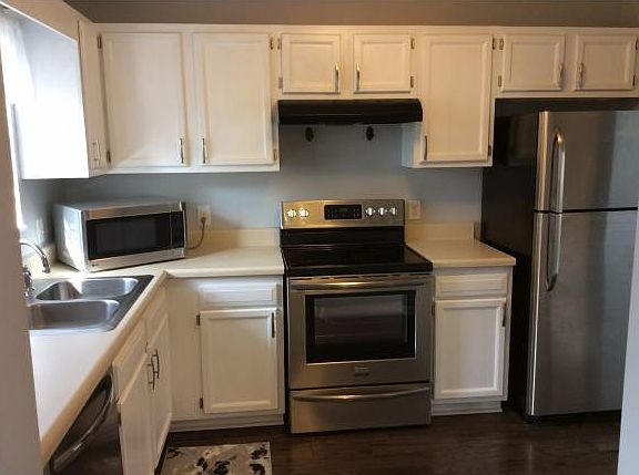 3rd image of 314 Lindsey St