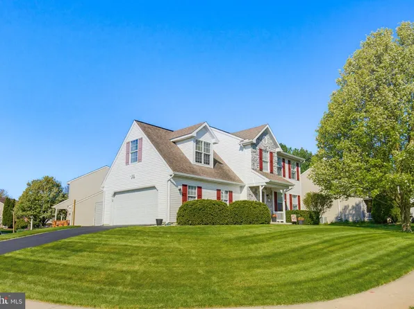 76 Ashley Dr, Marietta, PA 17547