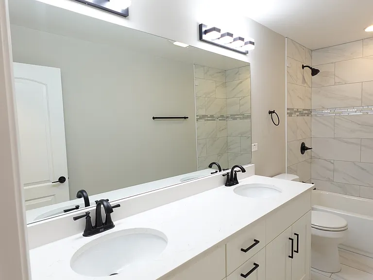 111 W Green Meadows Blvd — Photo 15