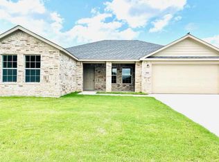 300 Buccaneer Dr, Tonkawa, OK 74653