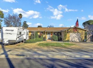 1160 Magnolia St, Oakdale, CA 95361