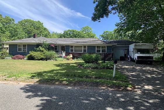 1st image of 66 Forest Ave