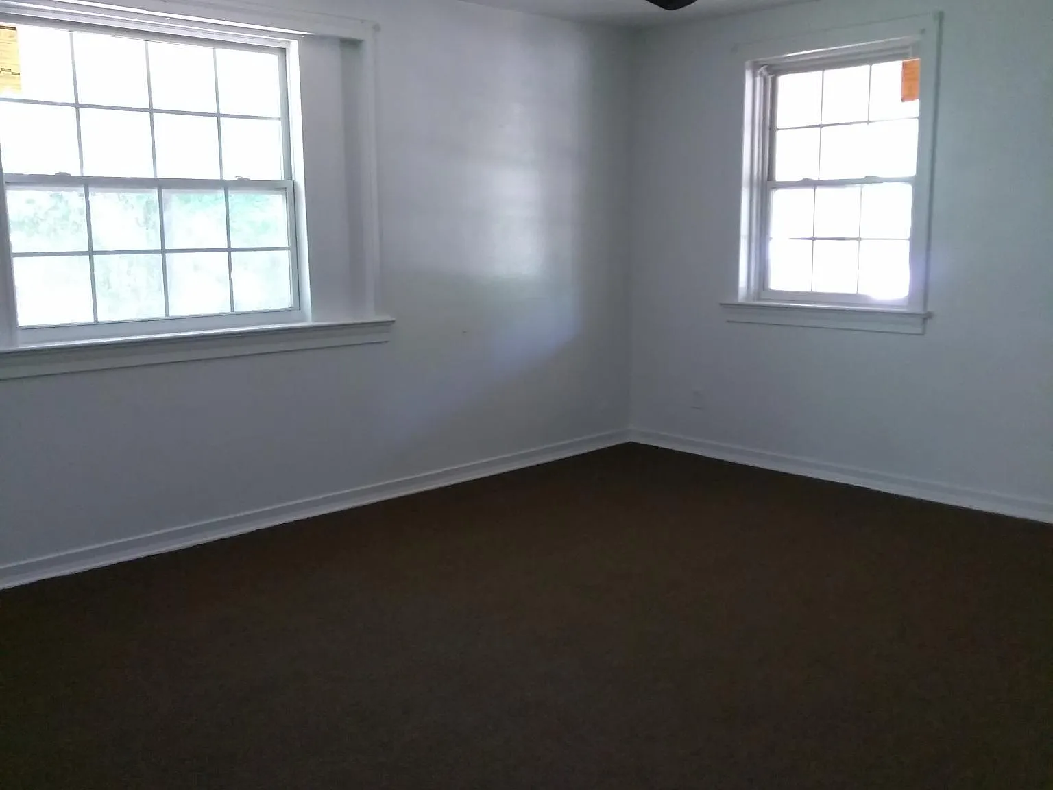 3 bed, 1350 sqft, $1,400 — Photo 3