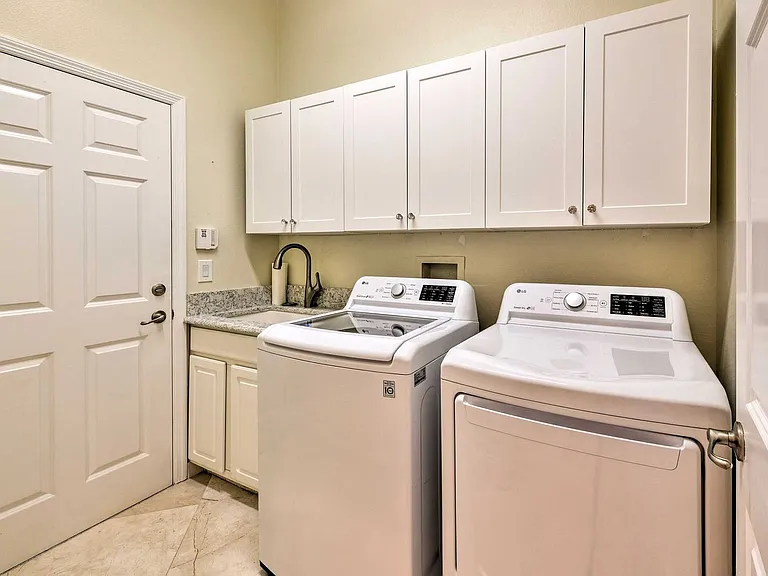 Laundry Room Cabinet
