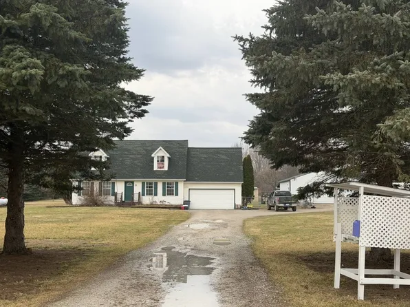 6533 Kilburn Rd, Jeddo, MI 48032