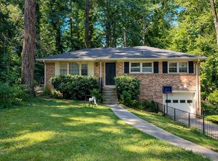 375 Derbyshire Dr, Stone Mountain, GA 30088