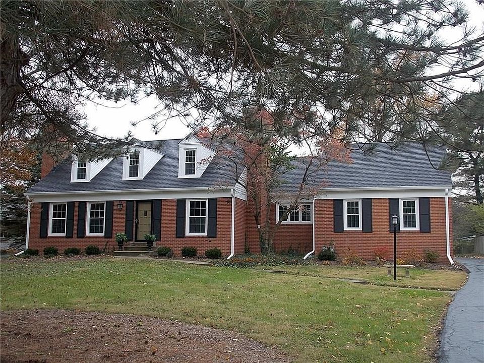 1st image of 8402 N Pennsylvania St