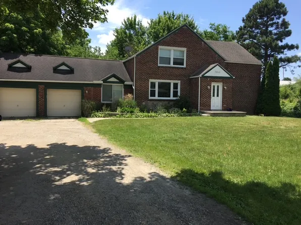 7910 Bendix Rd APT A, Brighton, MI 48114
