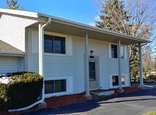 1948 Menomonee Ave, Racine, WI 53406