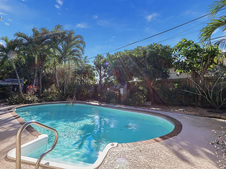 5140 Laird Ln — Photo 35