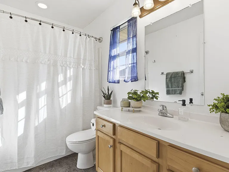 1127 Northwood Ave — Photo 11