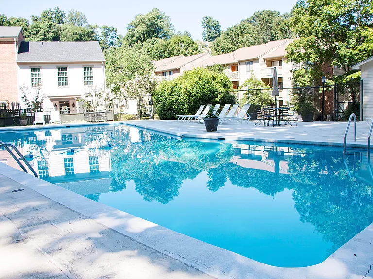 Princeton Circle West Apartments — Photo 13
