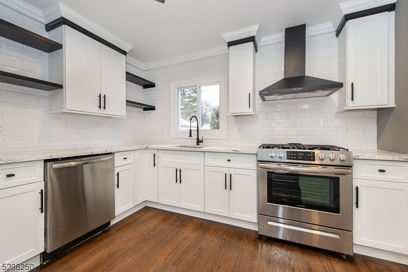 1st image of 229 Lakewood Dr #U1-1