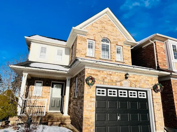 133 Lady May Dr, Whitby, ON L1R 3M5