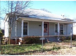 704 Cranbrook St, Greensboro, NC 27407