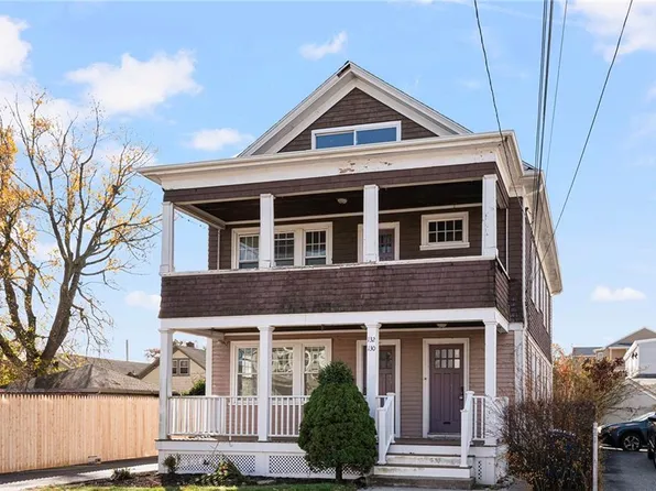 130 Wollaston St, Cranston, RI 02910