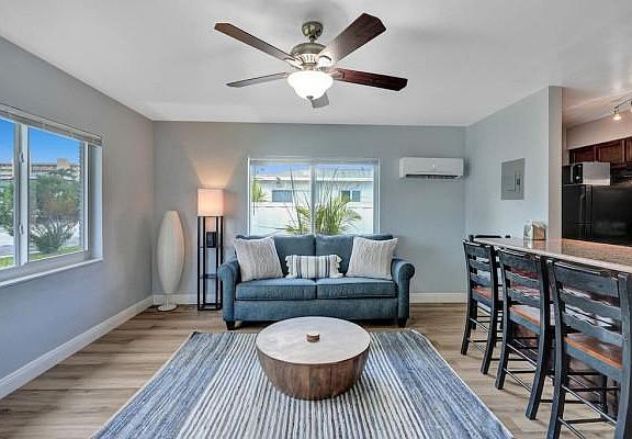 2nd image of 3213 NE 7th Pl #1