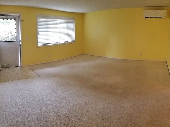 2nd image of 4019 NE 39th Ave