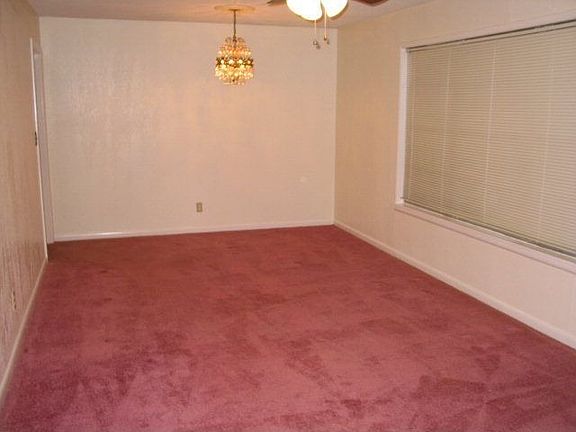 3rd image of 101 Scarborough Dr