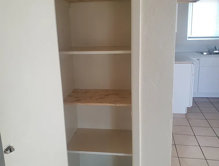 2224 Primrose Ave #10 — Photo 14