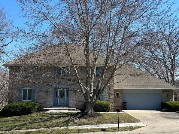 3008 Shoreside Dr, Columbia, MO 65203