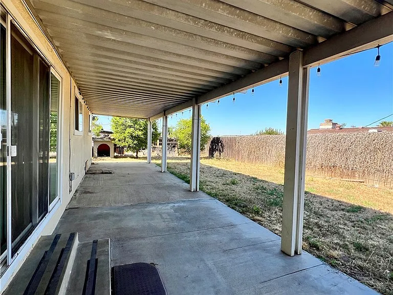 7142 Church Ave — Photo 12