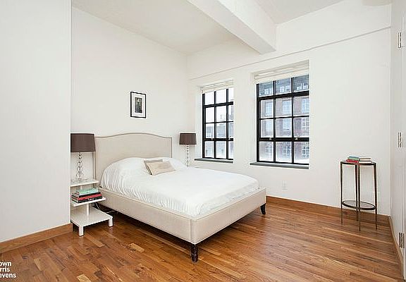 4th image of 37 Bridge St APT 6A