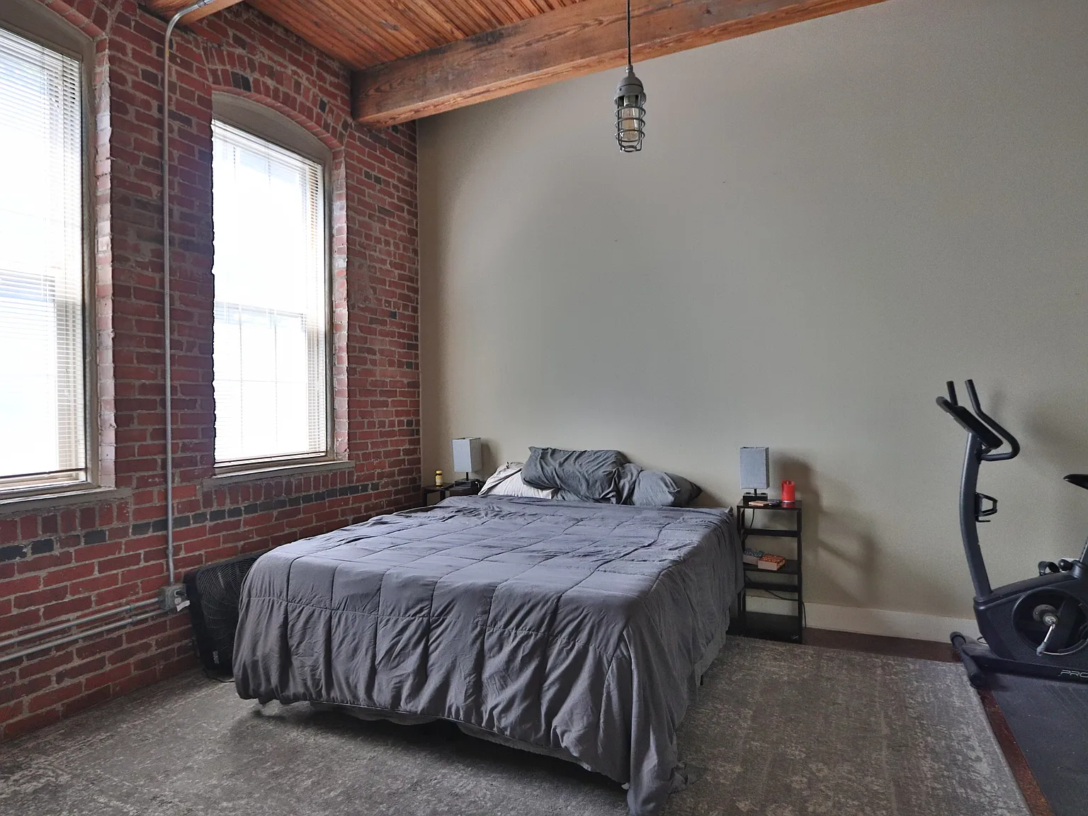 1 bed, 1.0 bath, 754 sqft, $1,250 — Photo 4