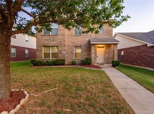 8822 Stewart St, Aubrey, TX 76227