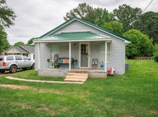 805 Chestnut St, Lafayette, GA 30728