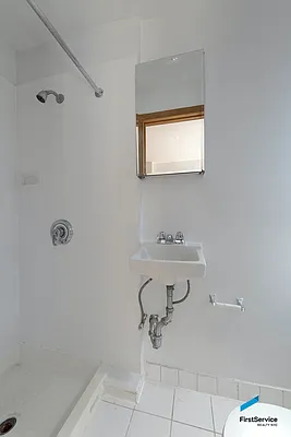 Rented by FirstService Realty (legacy) | media 15