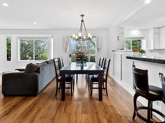 5th image of 3990 Bow Rd